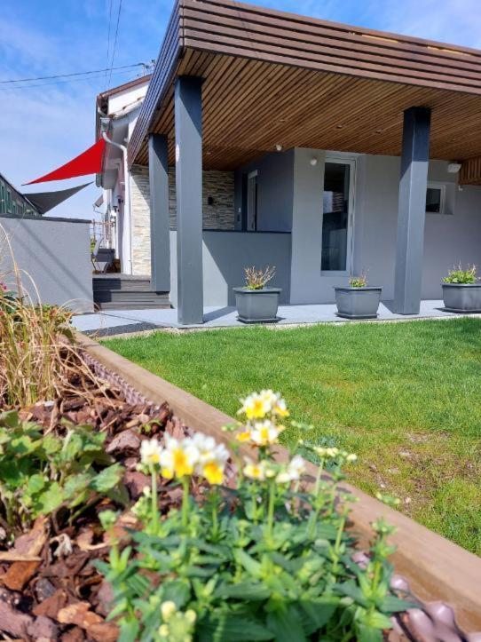 Gite Au Pommier Fleuri Et Son "Appart" Independant Drusenheim Esterno foto